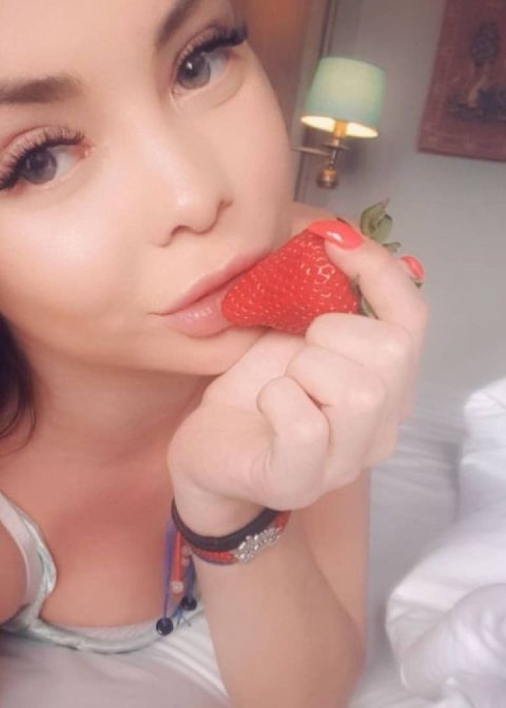 Индивидуалка Вика фото № 2 в городе Южноуральск